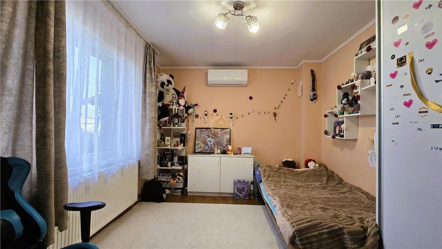Casa individuala din 2017, cu 3 camere + 521 m² teren | Dorobantilor - 9