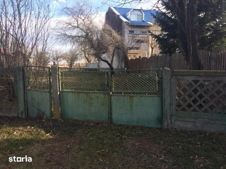 Teren de 3025 mp, în Ciolpani