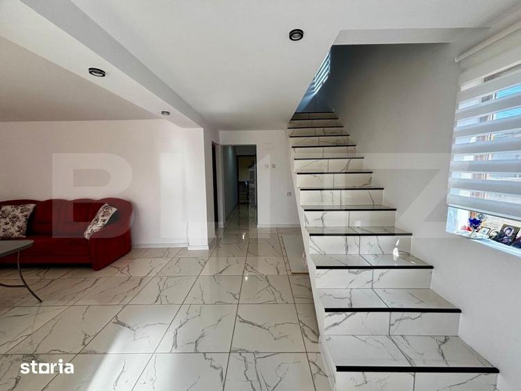 Casă cu 5 camere cu Teren 1175 Mp în Șimnicu de Sus