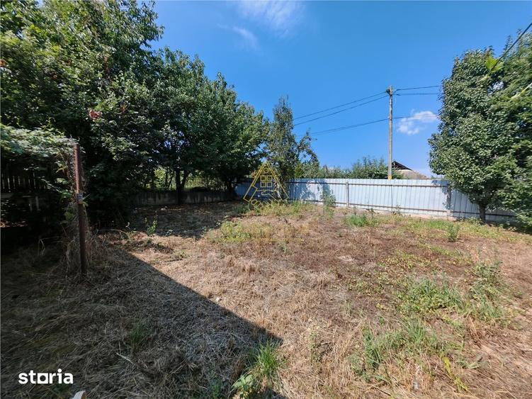 Casă cu 6 camere cu Teren 800 Mp în Gârleni