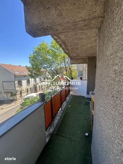 Apartament cu 3 camere decomandat în Ultracentral