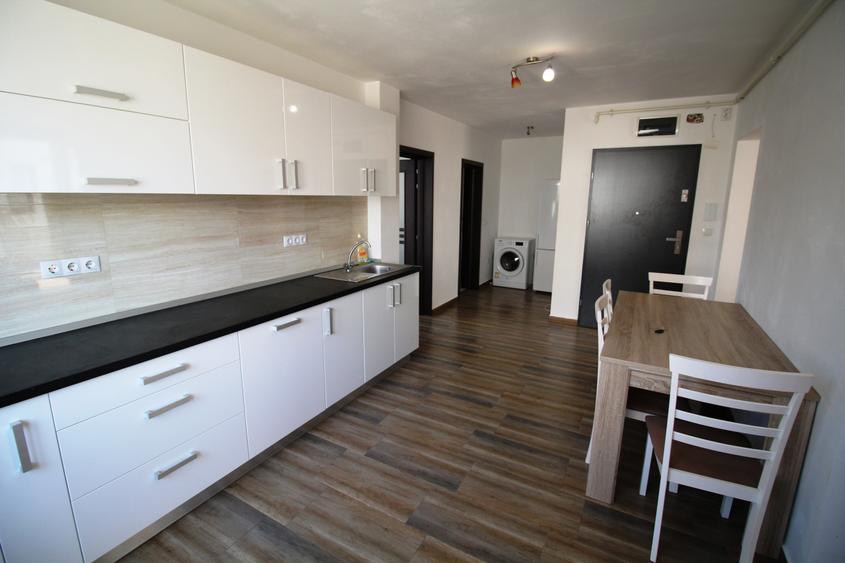 INCHIRIEZ apartament 2 camere decomandat,renovat,zona Selimbar - 3