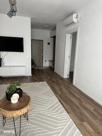 Apartament cu 3 camere în Cetate