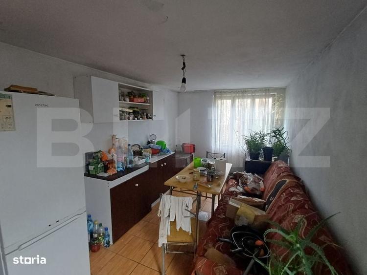 Casă cu 4 camere în Bârsești