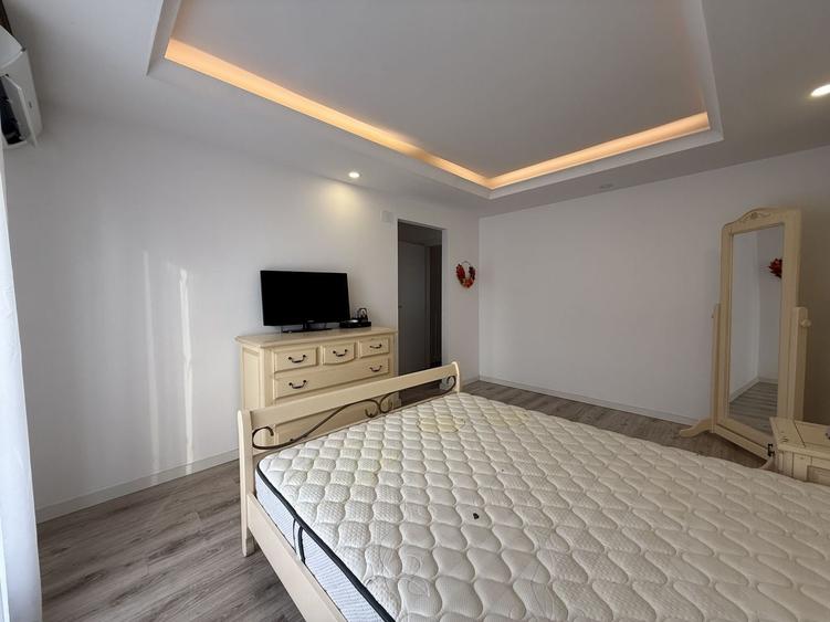 Casă individuală cu 3 camere cu Piscina în Ștefăneștii de Jos