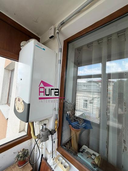 Apartament 3 camere zona Str.Victoriei - 9