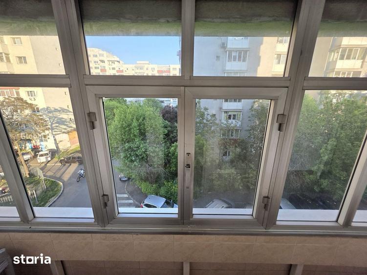 Apartament cu 2 camere semidecomandat, mobilat în Grivița