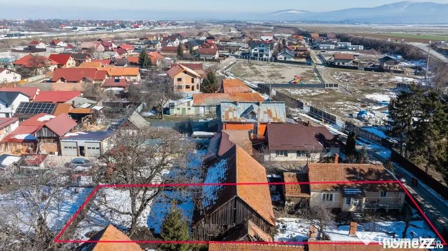 Casă cu 2 camere cu Teren 778 Mp în Tărlungeni