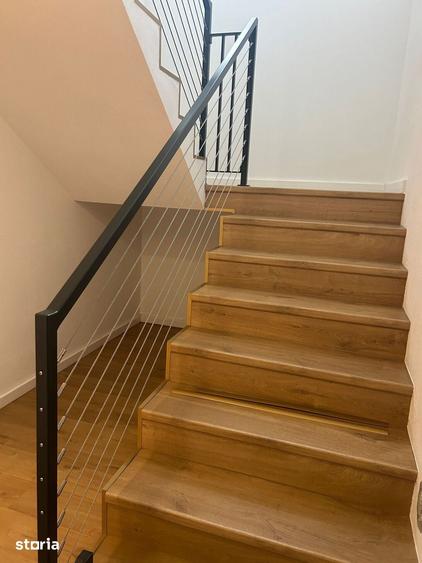 Casă cu 5 camere cu Teren 1162 Mp în Biled