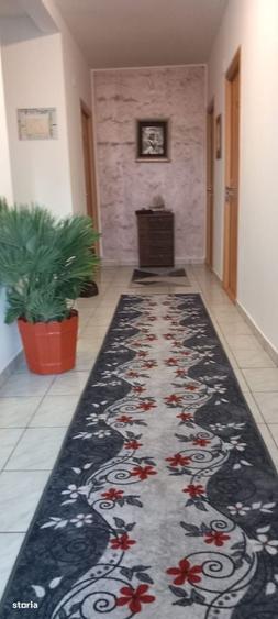 Casă cu 4 camere în Eforie