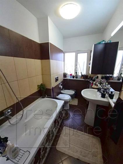 Apartament cu 2 camere nedecomandat, mobilat în Iris