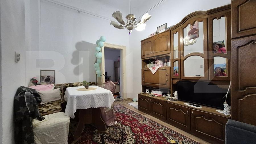 Apartament cu 2 camere semidecomandat, mobilat în Ultracentral