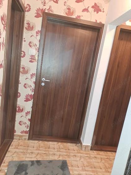 Apartament cu 3 camere decomandat în UTA
