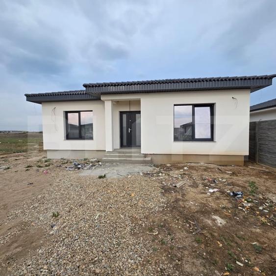 Casă individuală cu 4 camere cu Teren 546 Mp în Sântandrei