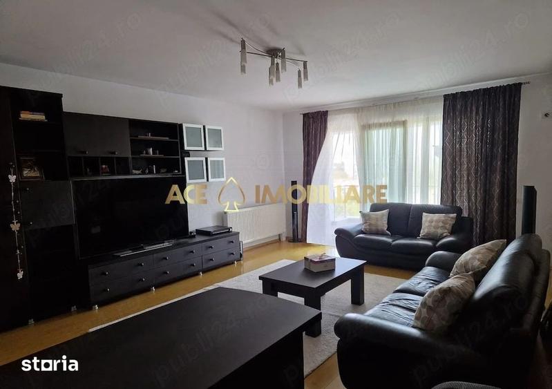 Apartament cu 3 camere, mobilat în Pajura