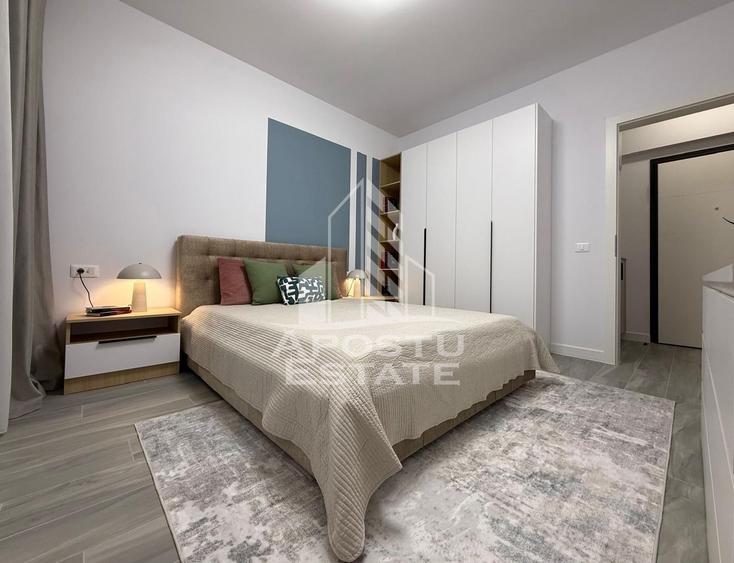 Apartament cu 2 camere semidecomandat, mobilat în Torontalului