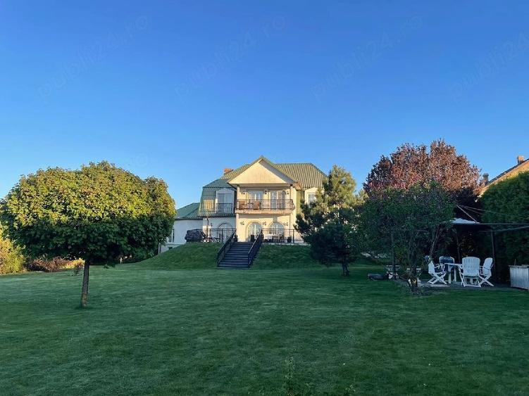 Casă cu Teren 2300 Mp în Bosanci