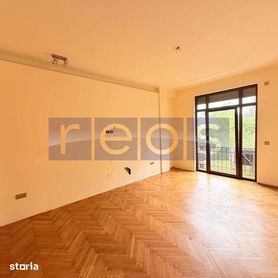 Apartament cu 4 camere în Centrul Civic