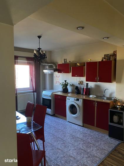 Apartament cu 2 camere decomandat în Exterior Vest
