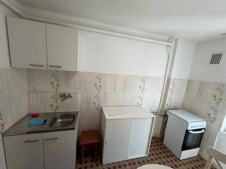 Apartament cu 2 camere semidecomandat în Ștefan cel Mare
