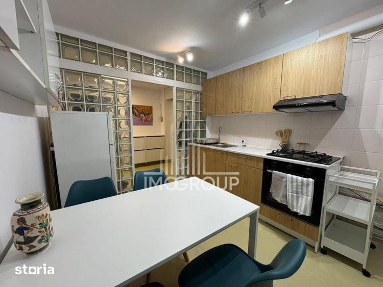 Apartament cu 3 camere în Zorilor