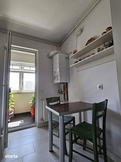 Apartament cu 2 camere decomandat, mobilat în Prelungirea Ghencea