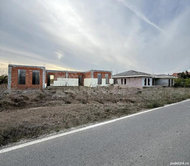 Teren de 3743 mp, în Seceani