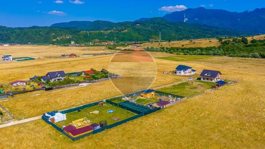 Teren Construcții intravilan de 1000 mp, în Glăjărie