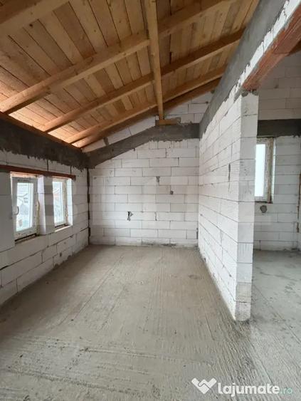 Casa duplex la rosu C1, 154 mp utili, 250 mp teren - 4