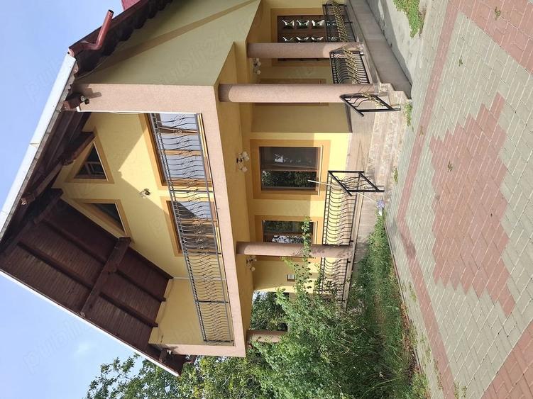 Casă cu Teren 1700 Mp în Central