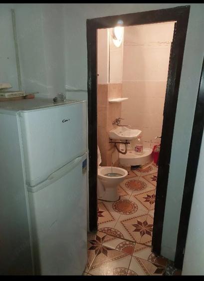 Garsonieră decomandată în Central