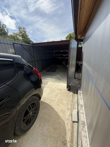 Casă cu 5 camere cu Teren 335 Mp în Jucu