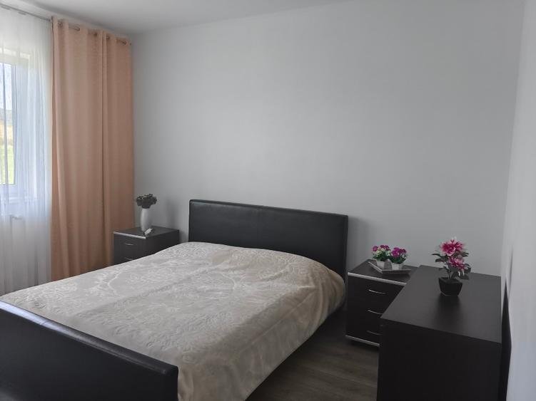Casă individuală cu 4 camere cu Teren 663 Mp în Jelna
