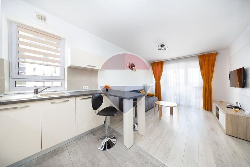 Apartament cu 2 camere decomandat, mobilat în Tractorul