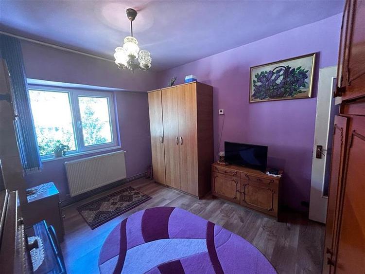 Apartament cu 2 camere decomandat în Luncă
