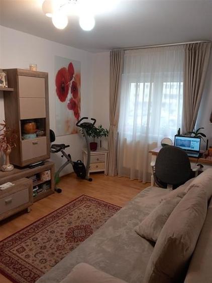 Garsonieră decomandată în Răcădău