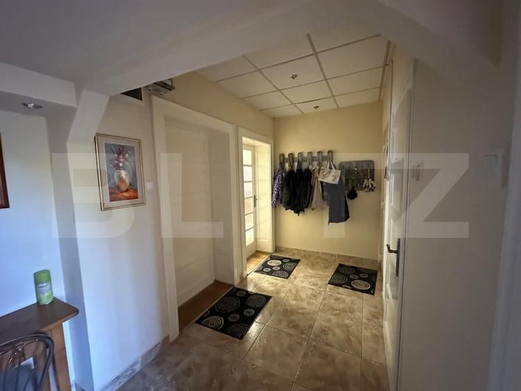 Apartament cu 3 camere decomandat, mobilat în Titulescu