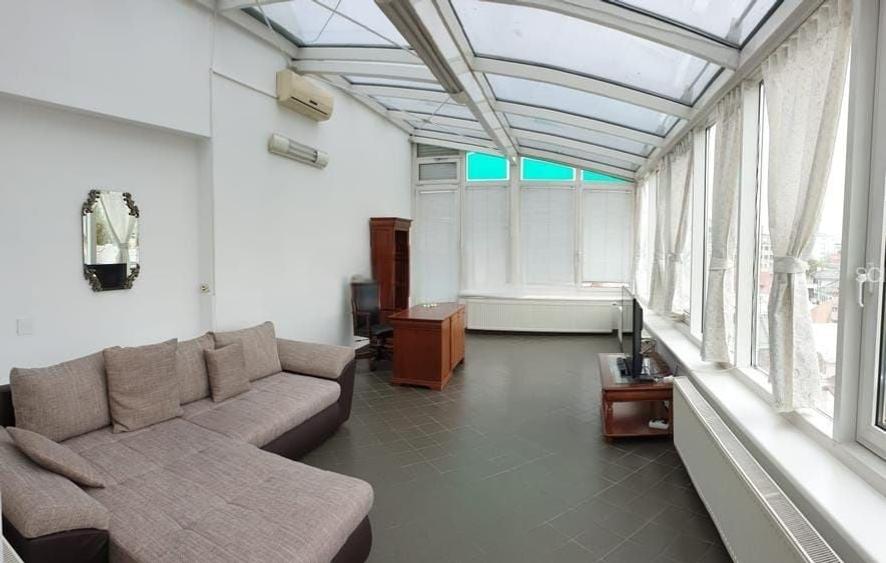 Apartament 5 camere-spatios- zona central-garaj - 9
