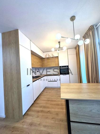 Apartament cu 3 camere semidecomandat, mobilat în Zorilor