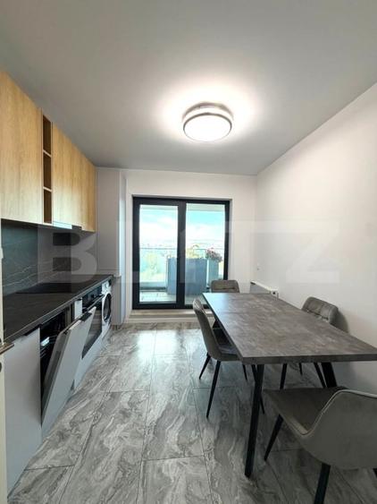 Apartament cu 3 camere semidecomandat, mobilat în Zorilor