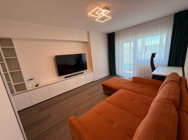 Apartament cu 2 camere decomandat în Zorilor