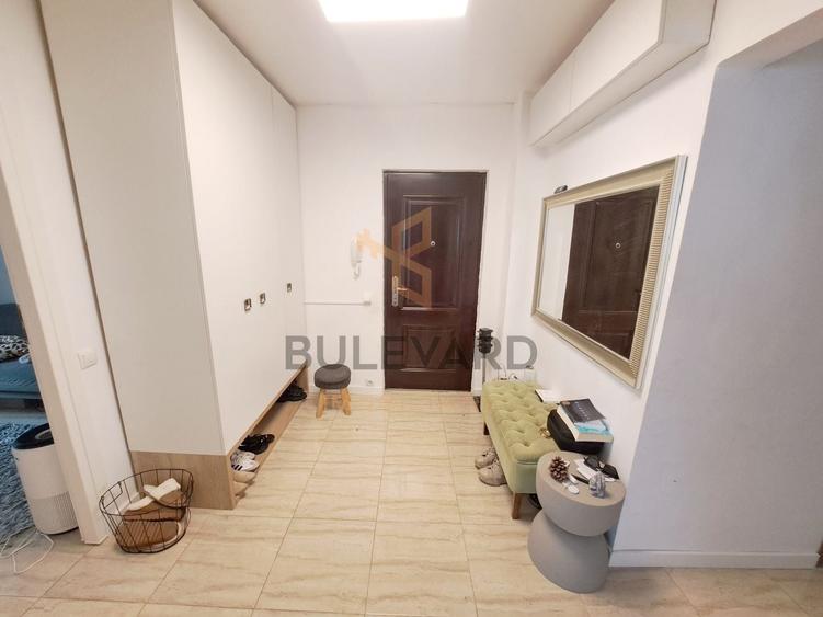 Apartament cu 4 camere decomandat, mobilat în Zorilor