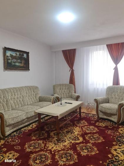 Apartament cu 4 camere decomandat în Ultracentral