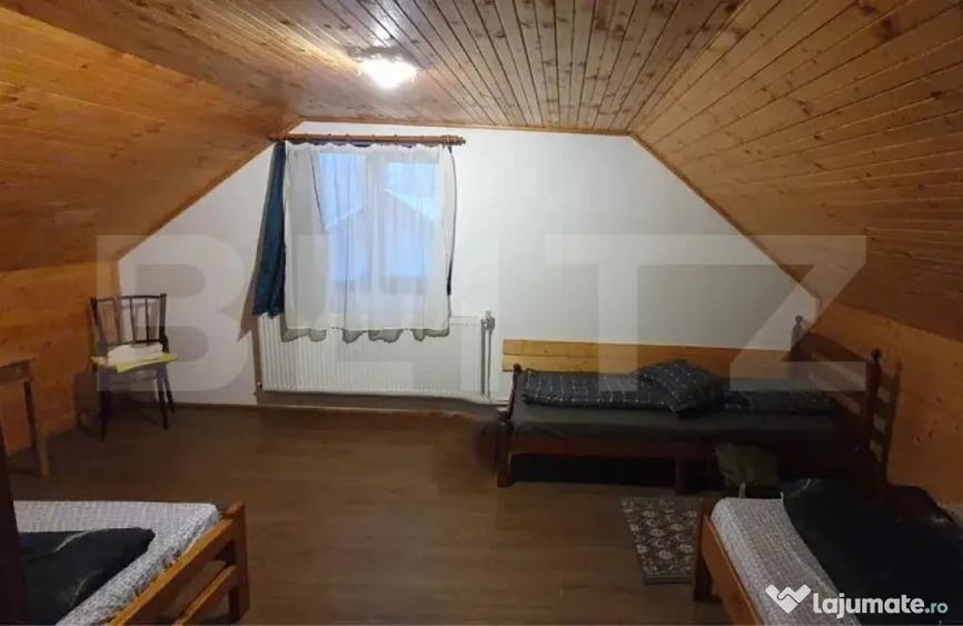 Casă cu 6 camere cu Teren 404 Mp în Mărișel