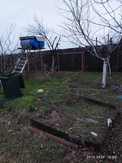 Casă cu 6 camere cu Teren 500 Mp în Ilfoveni