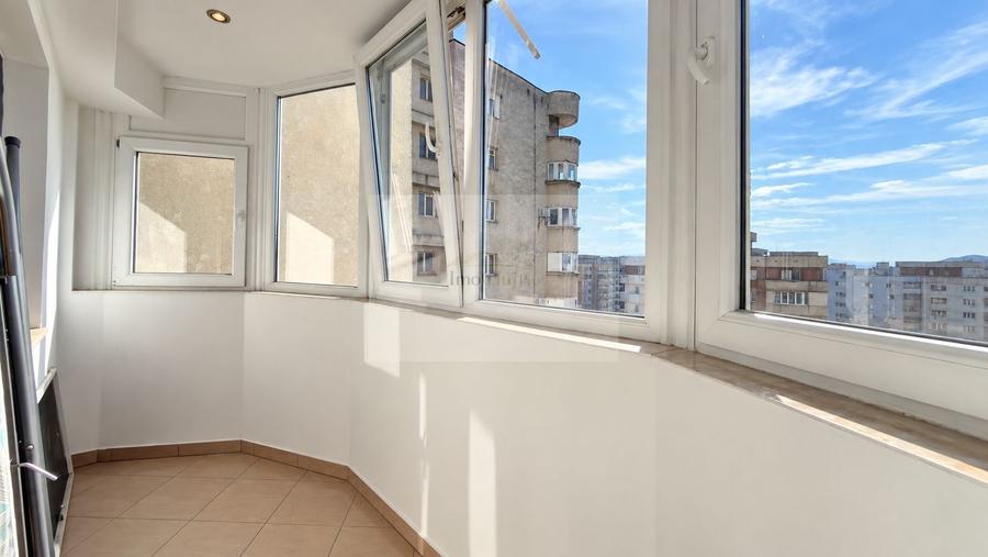 Închiriere apartament 3 camere-Olimpia Business Center - 12