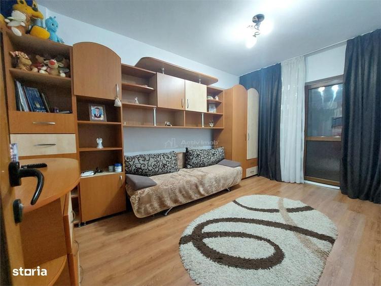 Apartament cu 3 camere decomandat în Dorobanți 1