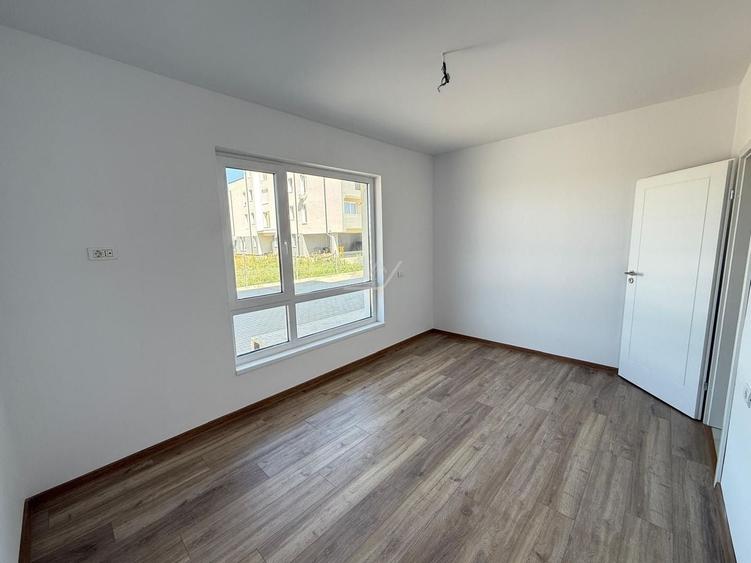 Apartament cu 3 camere în Giroc — fotografia 3