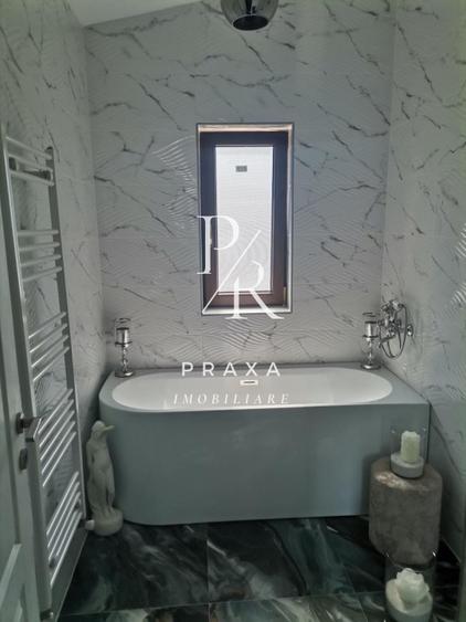 Casă individuală cu 5 camere cu Canalizare în Florești