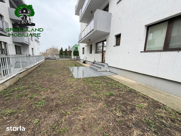 Apartament cu 2 camere decomandat în Podul de Fier